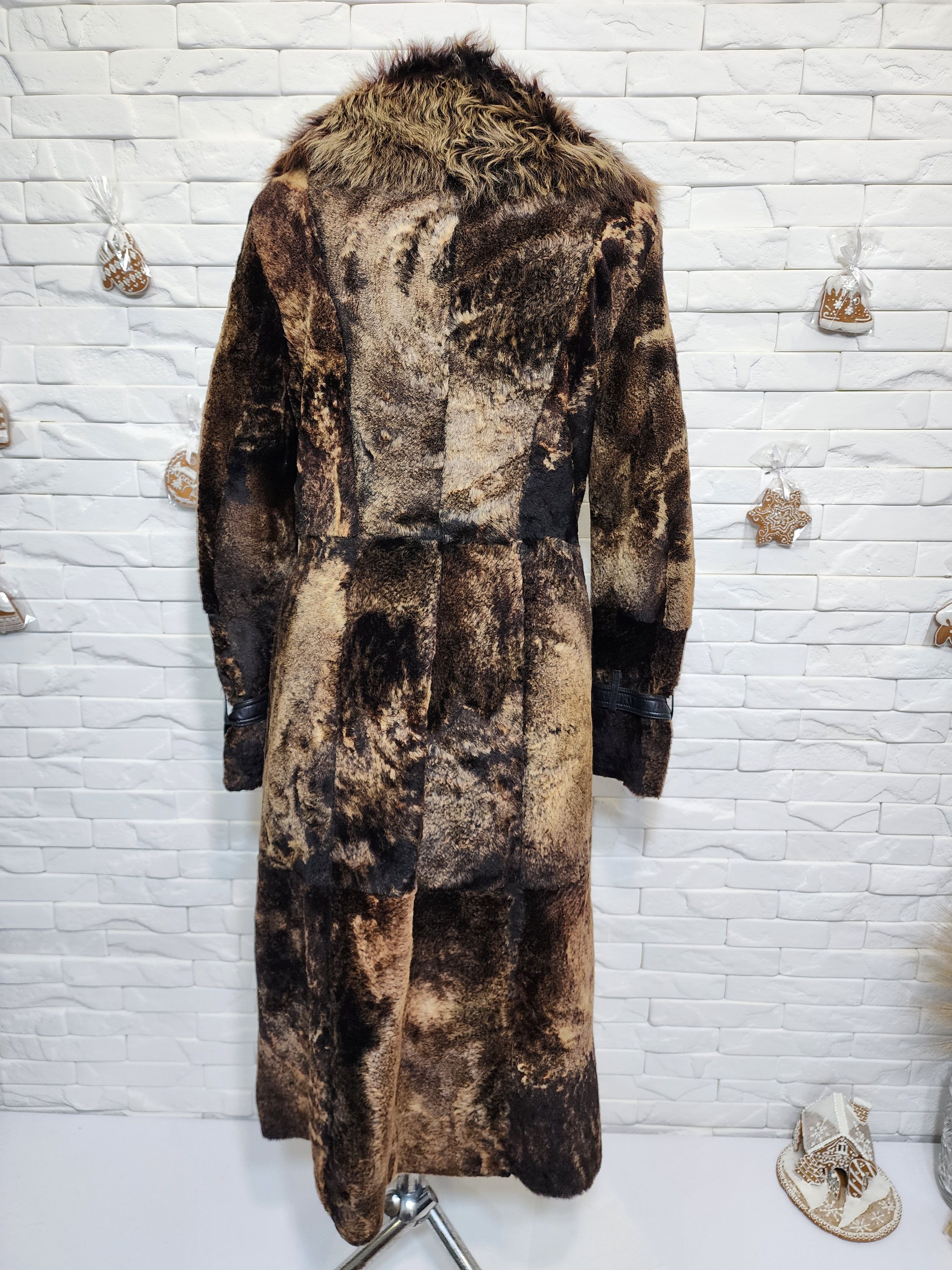 Furla Brown Fur Coat: Genuine Fur. Women's Sheepskin. Size M / US 6-8 / IT 42-44 - 4 Thumbnail