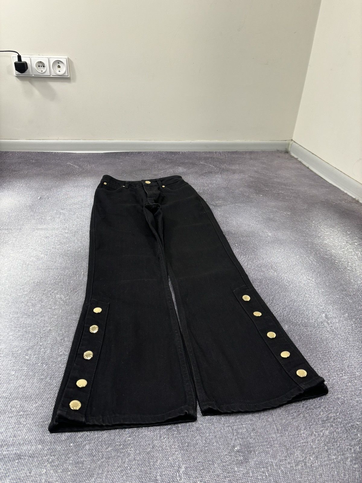 Sandro Sandro NWT Women’s Snapy Snap High-Rise Black Flared Jeans Size 26" / US 2 / IT 38 - 3 Thumbnail
