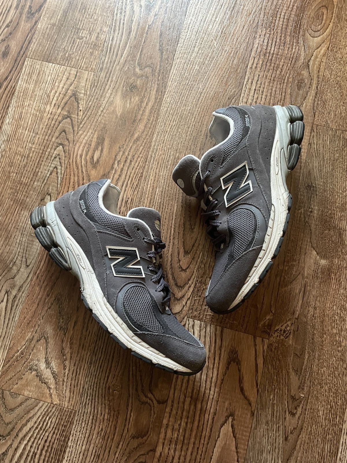 New Balance New Balance 2002R Grey shoes US M 10 EU 46.5 Size US 12 / EU 45 - 2 Thumbnail