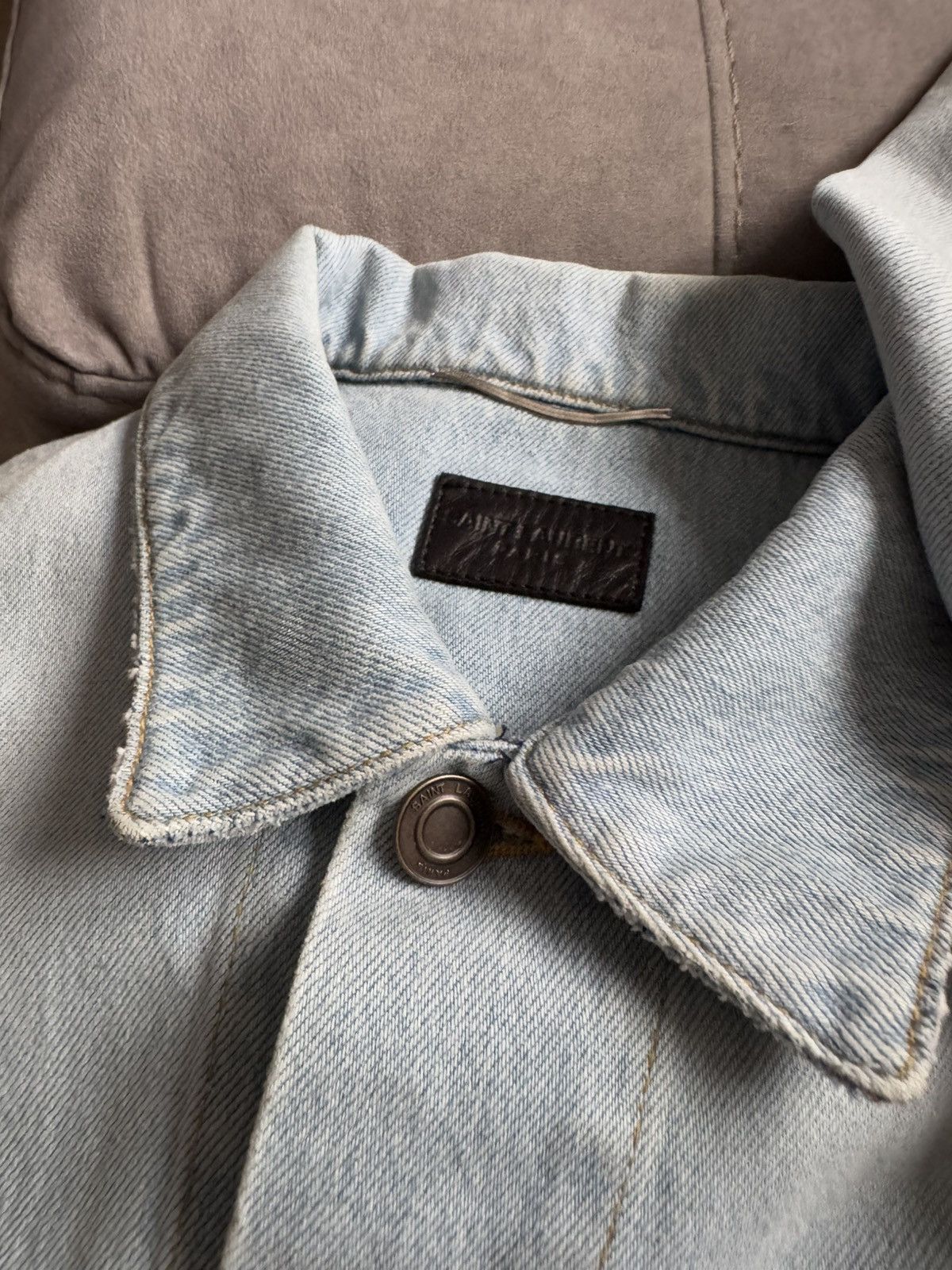 Saint Laurent Paris SAINT LAURENT denim jacket sizes in photos BY TAPE MEASURE Size US XS / EU 42 / 0 - 12 Thumbnail
