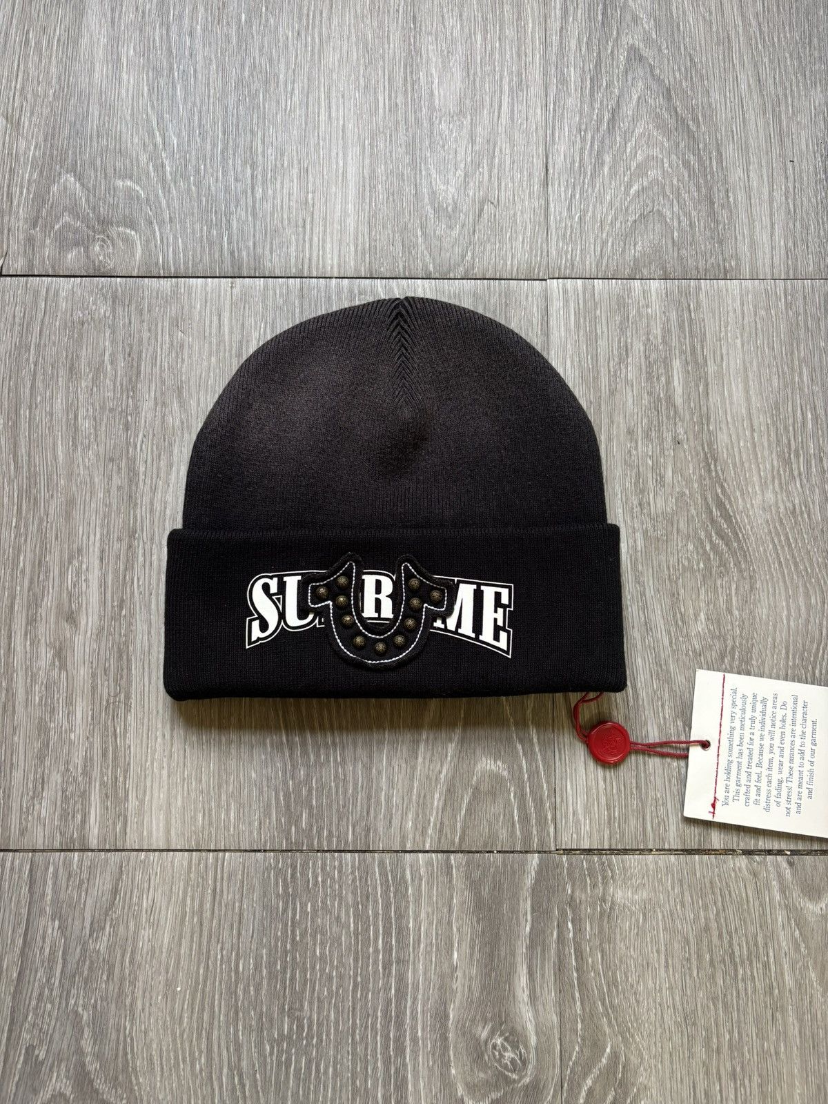 Supreme × True Religion Supreme True Religion Black Beanie FW25 Size ONE SIZE - 3 Thumbnail