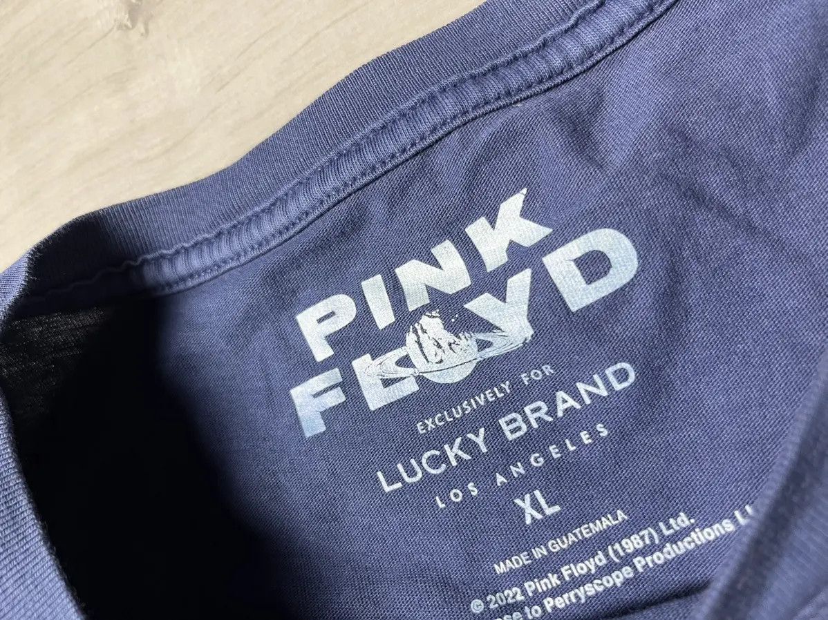 Band Tees Pink floyd Tshirt big logo size XLarge Size US XL / EU 56 / 4 - 4 Thumbnail