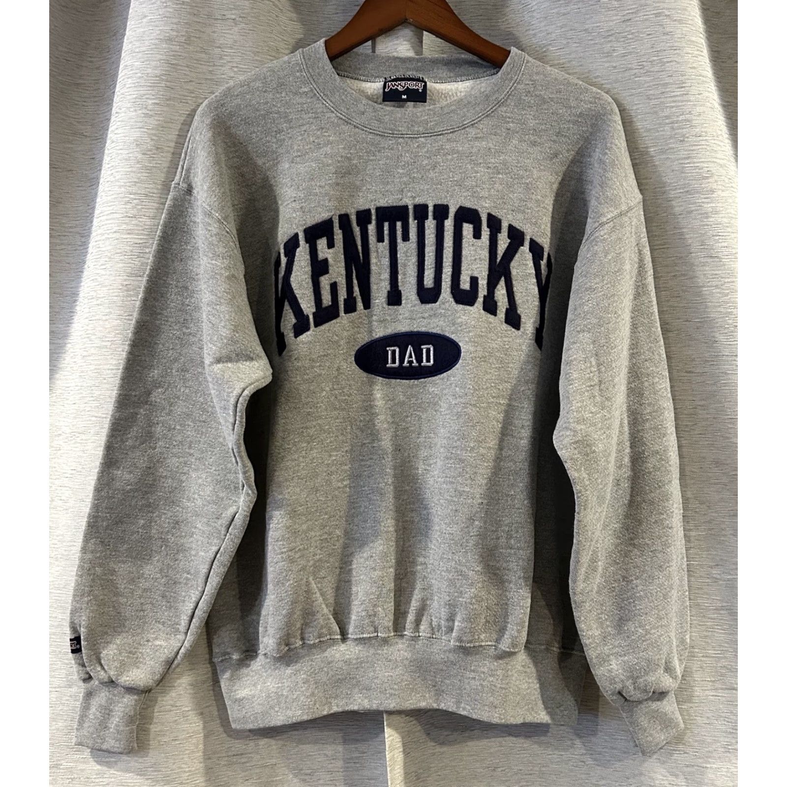 Vintage VINTAGE Kentucky University Jansport Crewneck Sweatshirt Medium Men Gray M Pullover Sweatshirt University Mens Size US M / EU 48-50 / 2 - 2 Thumbnail