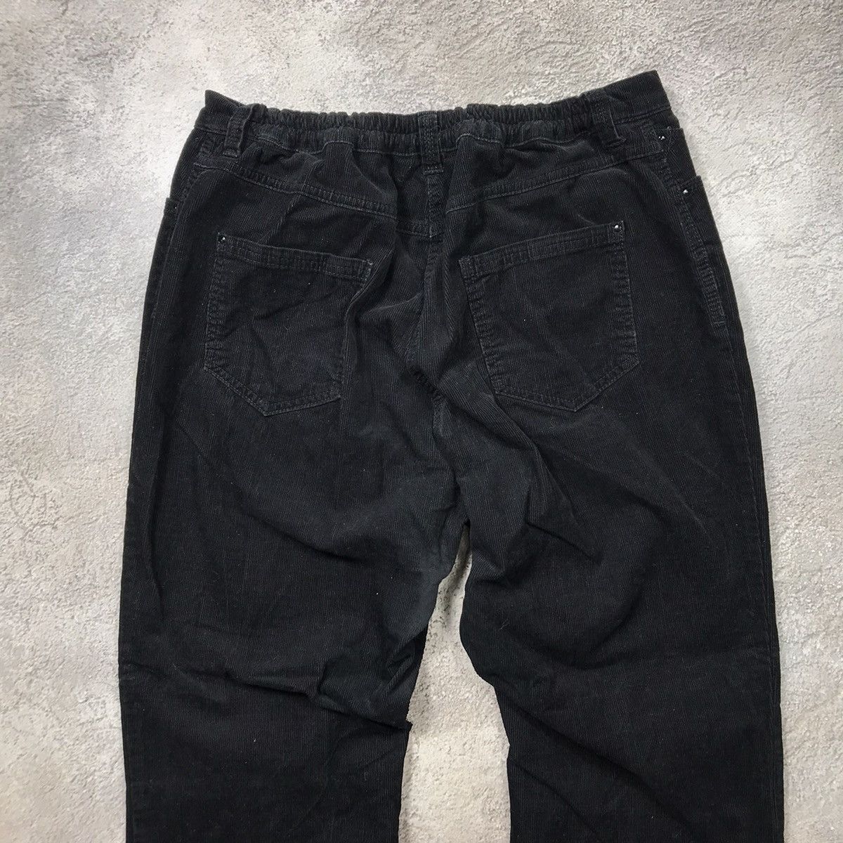 Vintage Vintage Y2K Baggy Black Pants Streetwear Skate Relaxed 30 Size 30" / US 8 / IT 44 - 4 Thumbnail