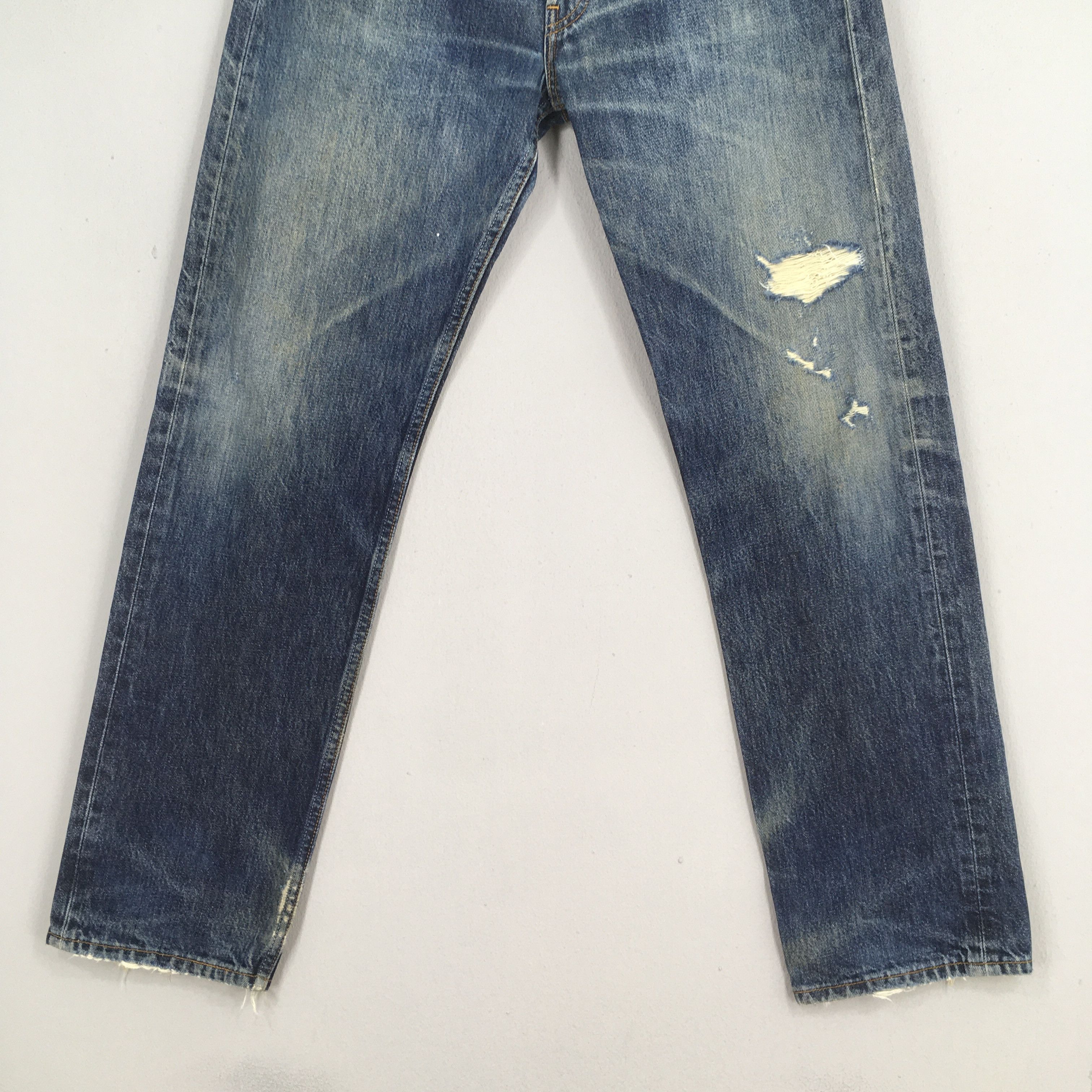 Levi's Size 31x31 Vintage Levi's 501 Faded Distressed Jeans S1586 Size US 31 - 3 Thumbnail