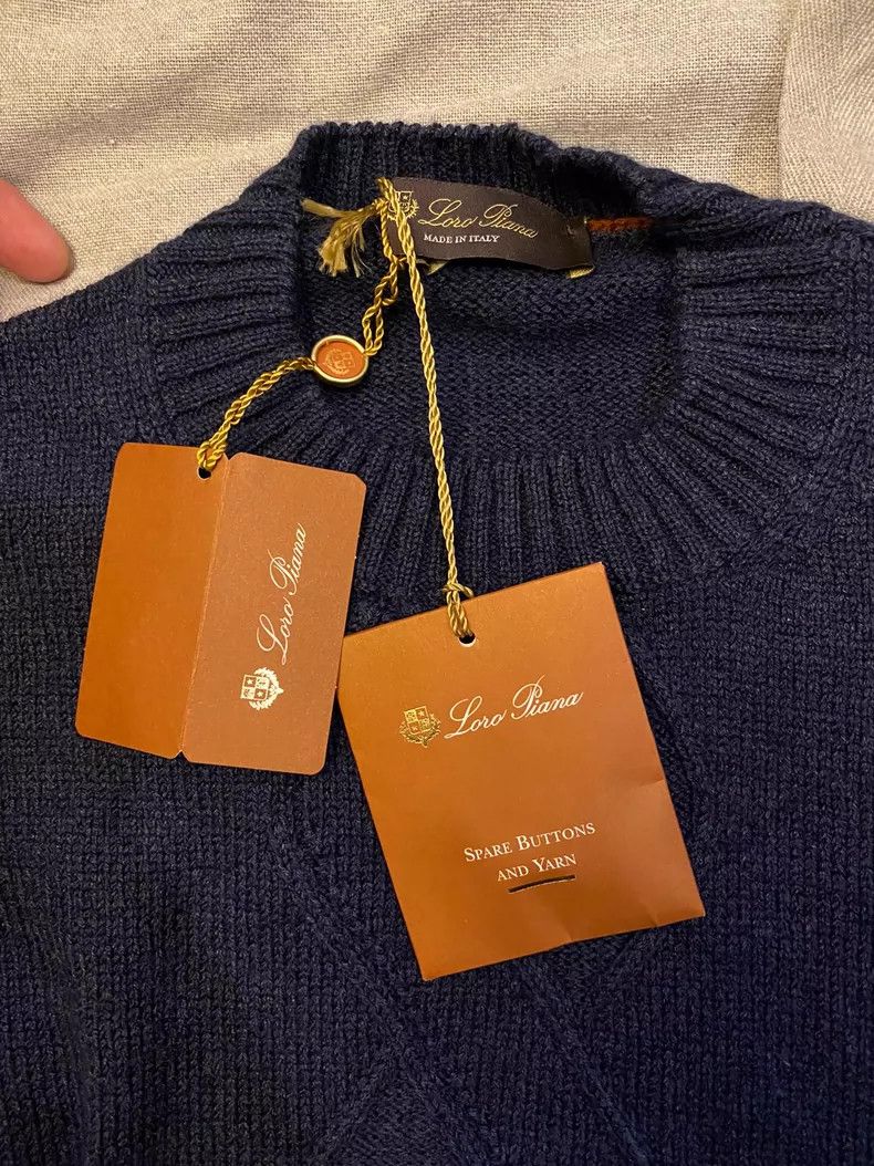 Loro Piana LORO PIANA A thick sheep sweater Size US L / EU 52-54 / 3 - 6 Thumbnail