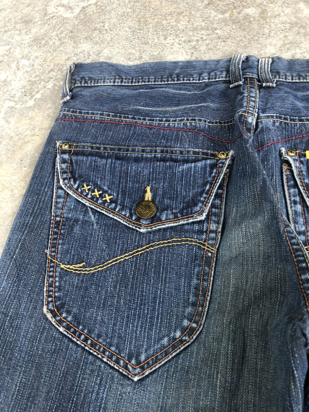 If Six Was Nine Japanese Lee Flared Jeans Distressed Denim Size US 34 / EU 50 - 16 Thumbnail
