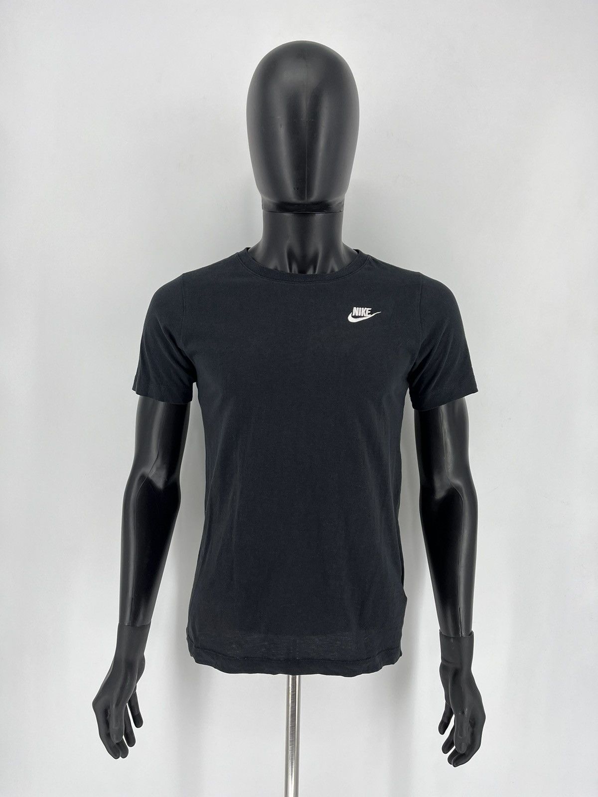 Nike Vintage 90s Nike tee streetwear centre swoosh y2k style Size US S / EU 44-46 / 1 - 2 Thumbnail
