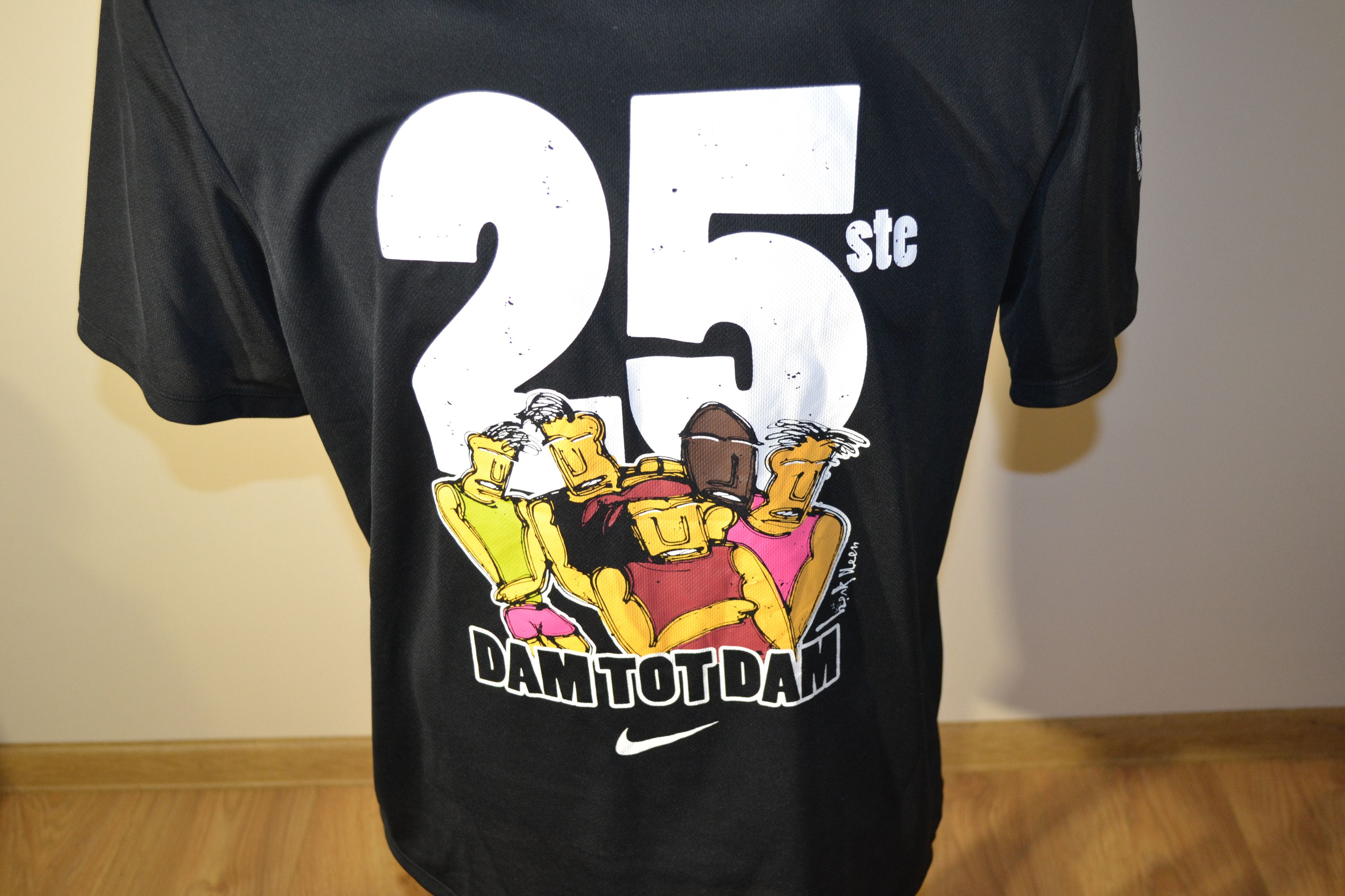 Nike Rare Nike “Dam tot Dam” graphic t-shirt! “JUST DO IT” Size US M / EU 48-50 / 2 - 3 Thumbnail