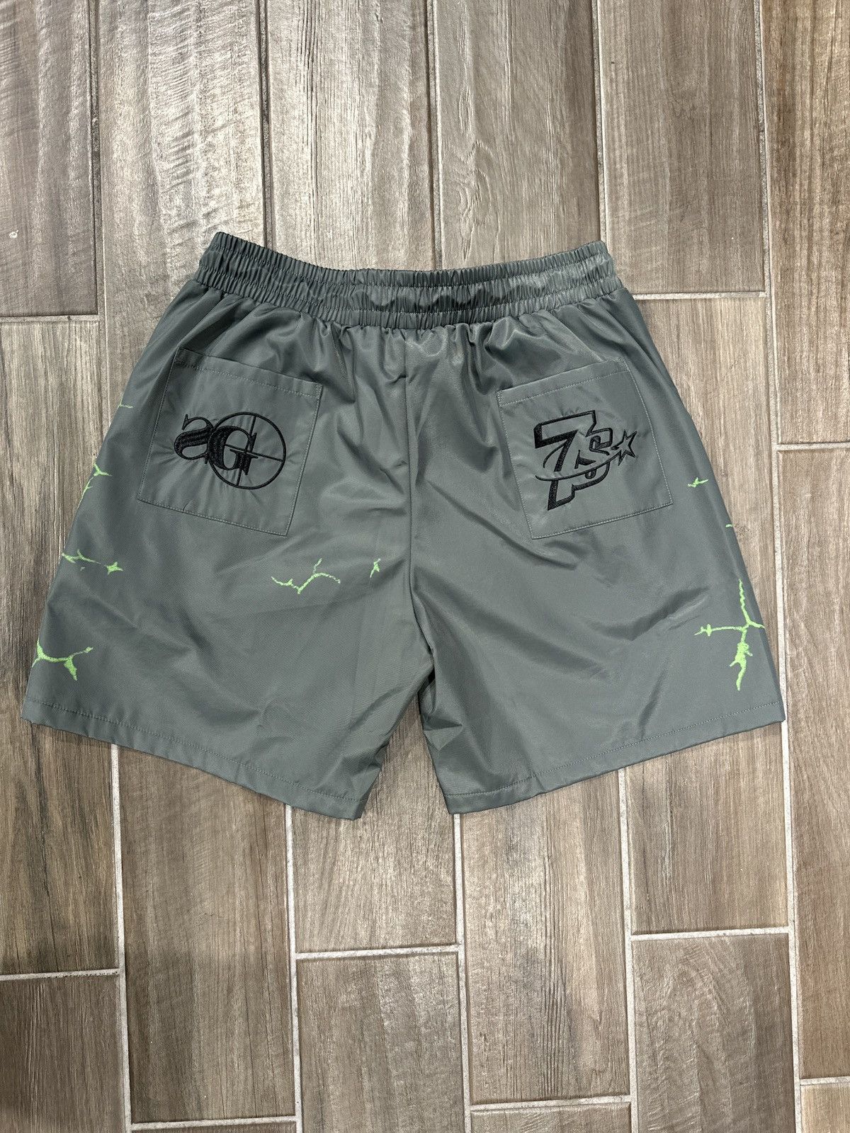 TRIPLE SEVENS TRIPLE SEVENS X SNIPER GANG 7SNIPER NYLON SHORTS GREY Size US 38 / EU 54 - 2 Thumbnail