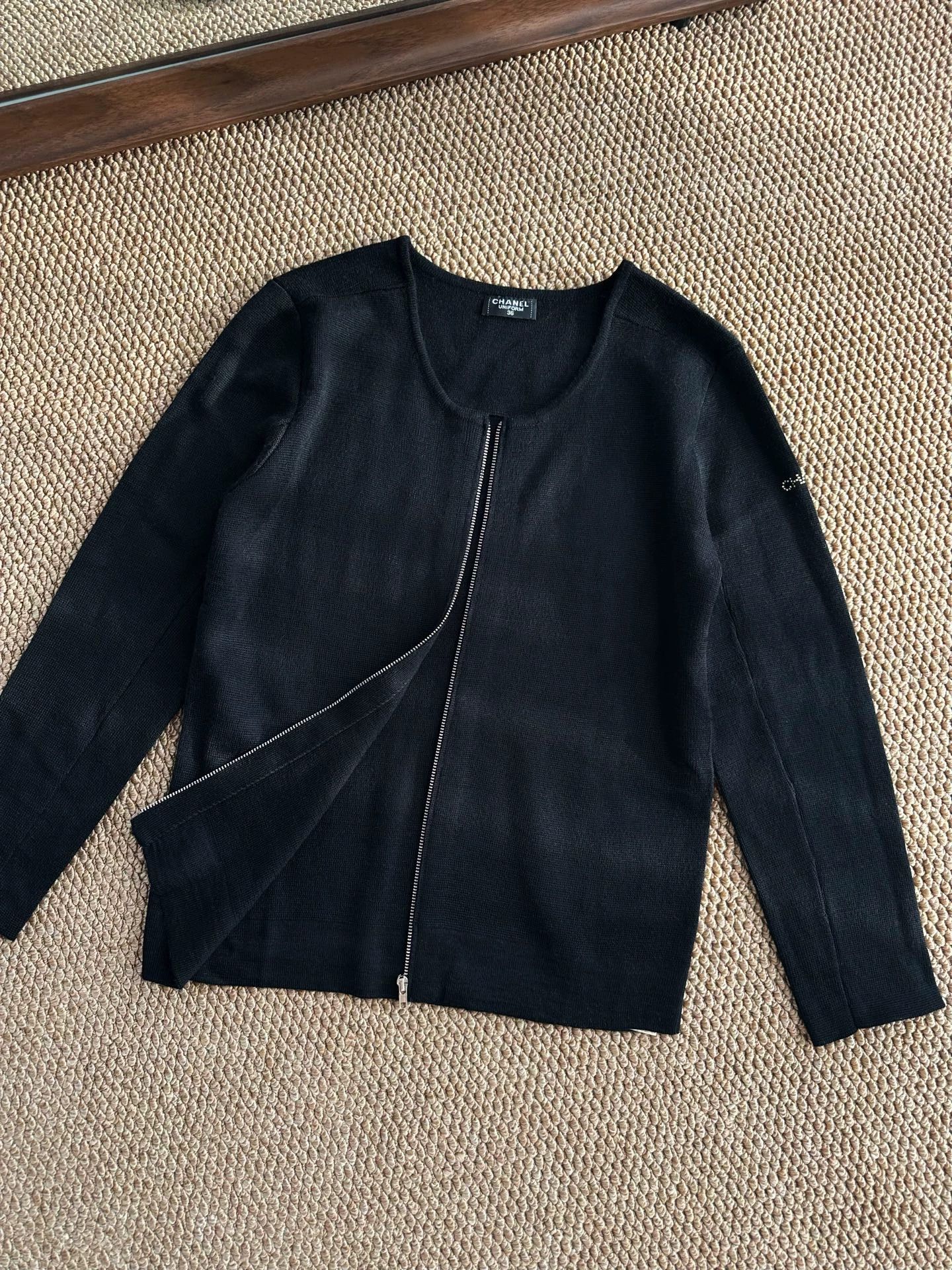 Chanel CHANEL Black Wool Knit Cardigan w/ Studs - Size 36 Size XS / US 0-2 / IT 36-38 - 1 Thumbnail