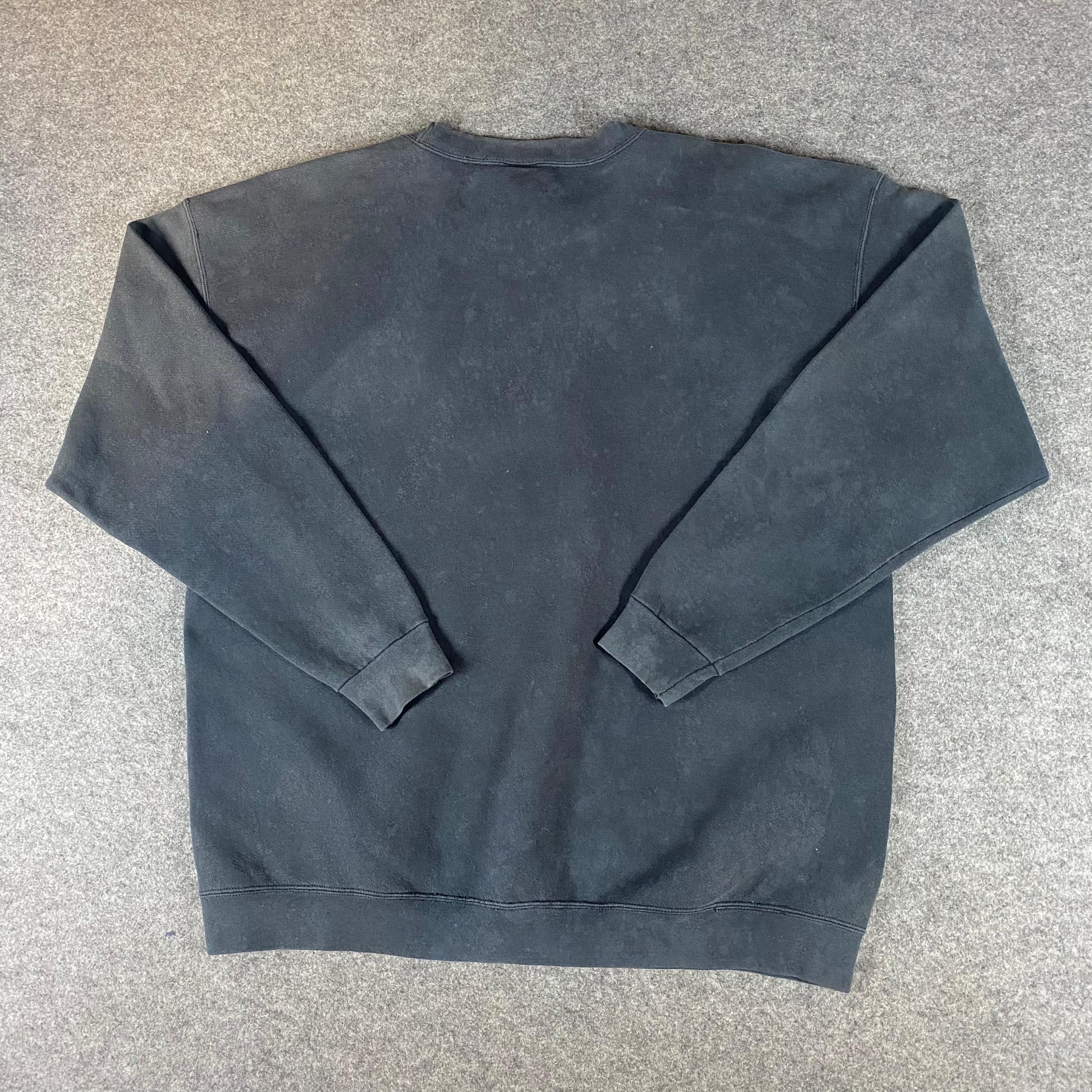 Nike Vintage 90s Nike Small Logo Distressed Sweatshirt Size US L / EU 52-54 / 3 - 2 Thumbnail