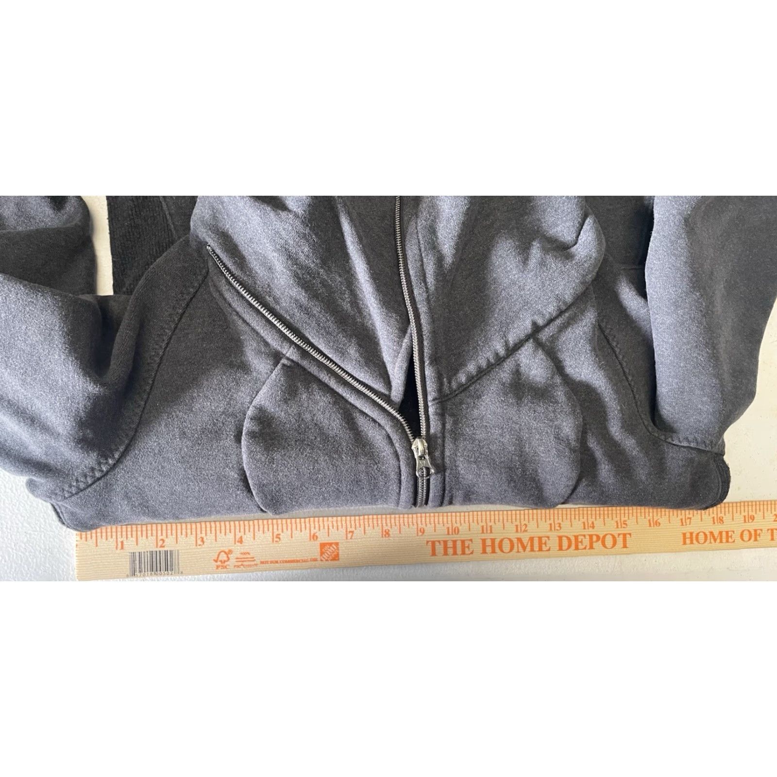 Lululemon Lululemon Jacket Womens Gray Athletic Size S Winter Turtle Neck Zip Up Basic Jacket Women Fans Size S / US 4 / IT 40 - 7 Thumbnail