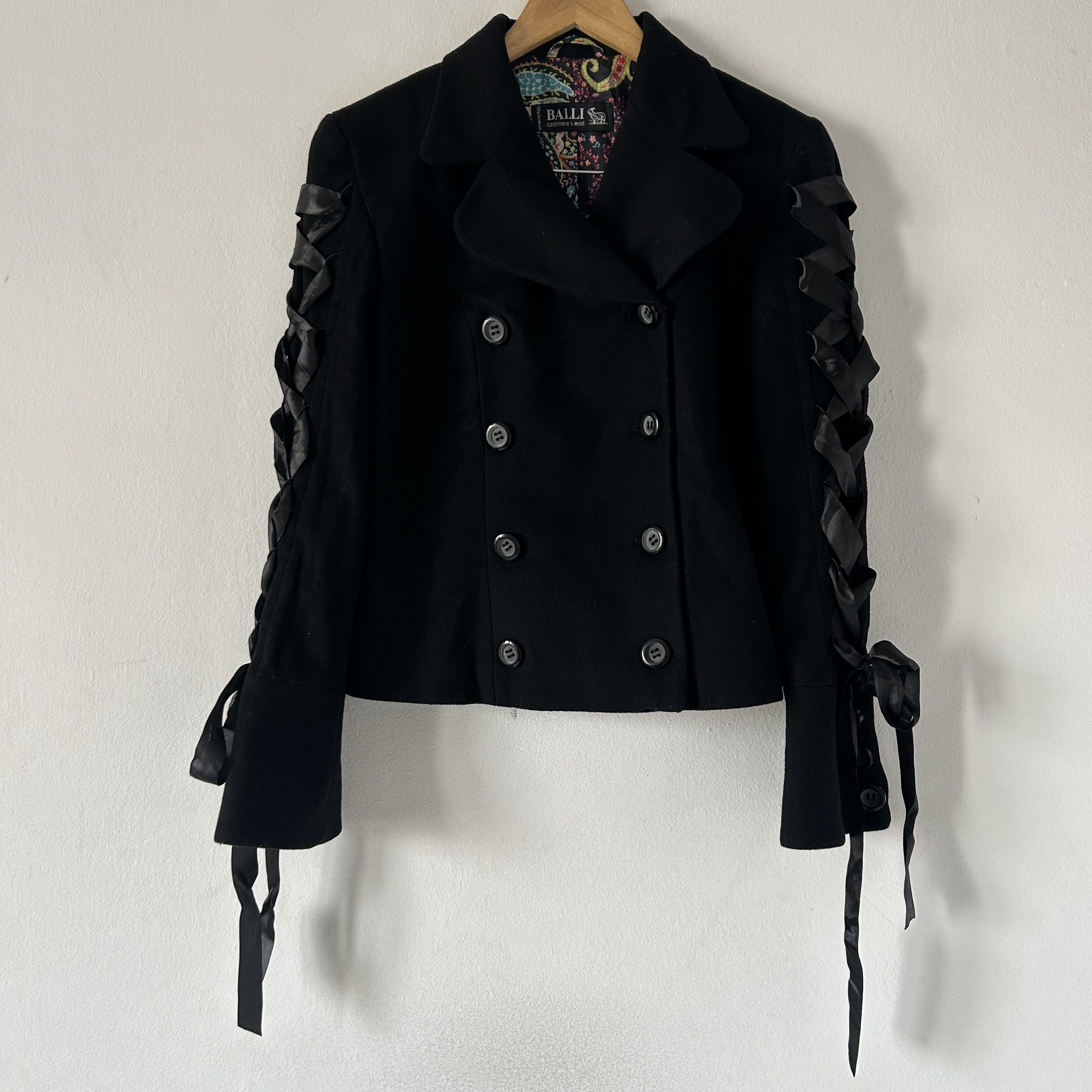 Vintage Cahsmere and wool black laced up blazer Size M / US 6-8 / IT 42-44 - 7 Thumbnail