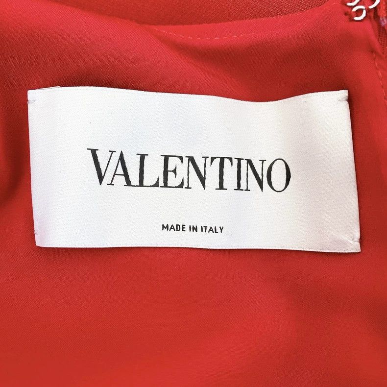 Valentino Valentino Red heavy work dress Size XS / US 0-2 / IT 36-38 - 7 Thumbnail