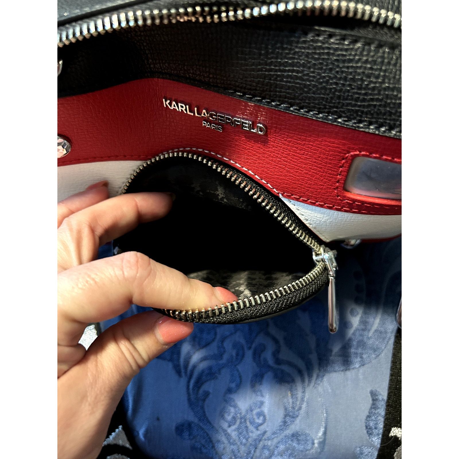 Karl Lagerfeld Karl Lagerfeld Paris Ikons Camera Crossbody Red White Black Size ONE SIZE - 8 Thumbnail