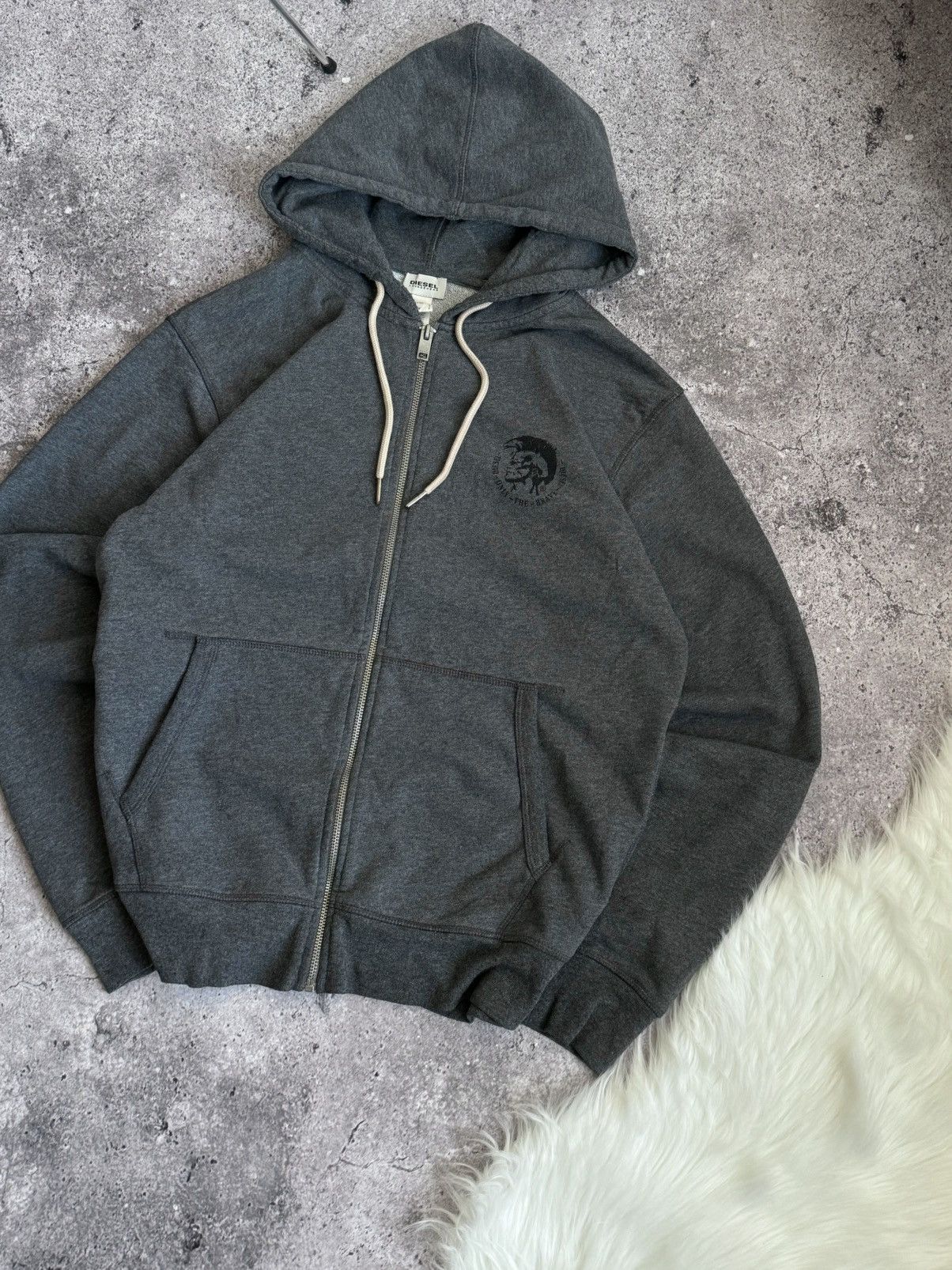 Diesel × Vintage Vintage Diesel Y2K zip hoodie logo size L Size US L / EU 52-54 / 3 - 6 Thumbnail