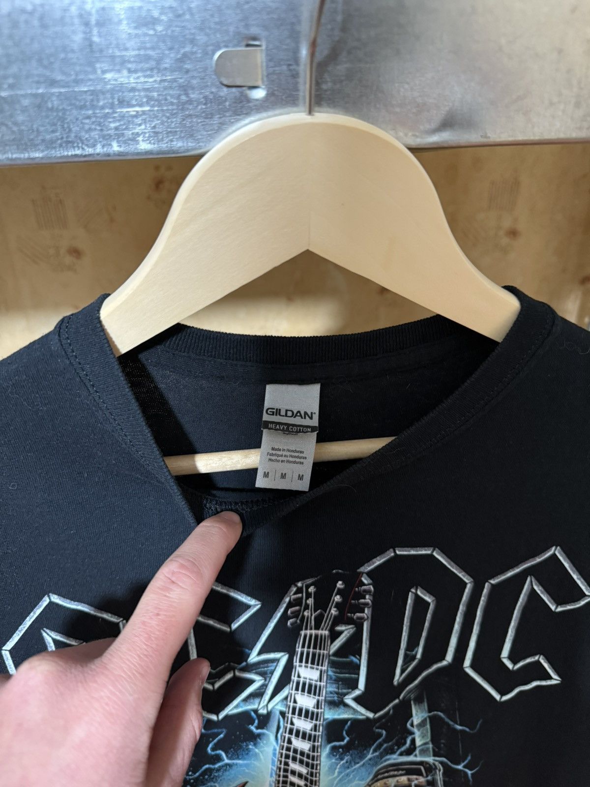 AC/DC × Band Tees Rare Vintage 2016 AC/DC Band Rock Retro T-Shirt Y2K Hype Size US M / EU 48-50 / 2 - 5 Thumbnail