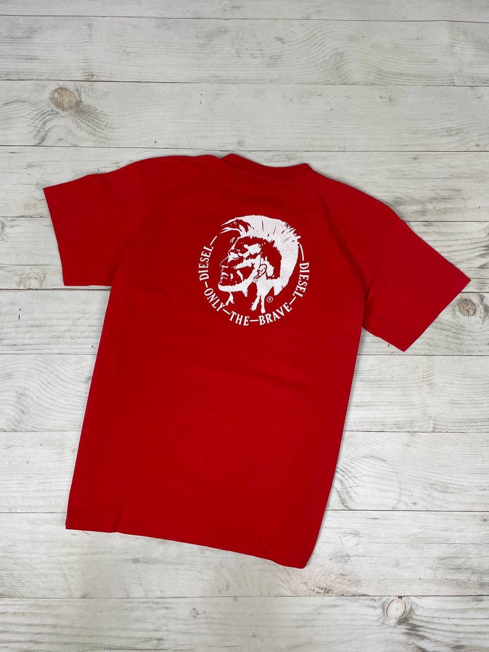 Diesel Vintage Diesel Big Logo T-Shirt 90s Y2K Size US L / EU 52-54 / 3 - 1 Thumbnail