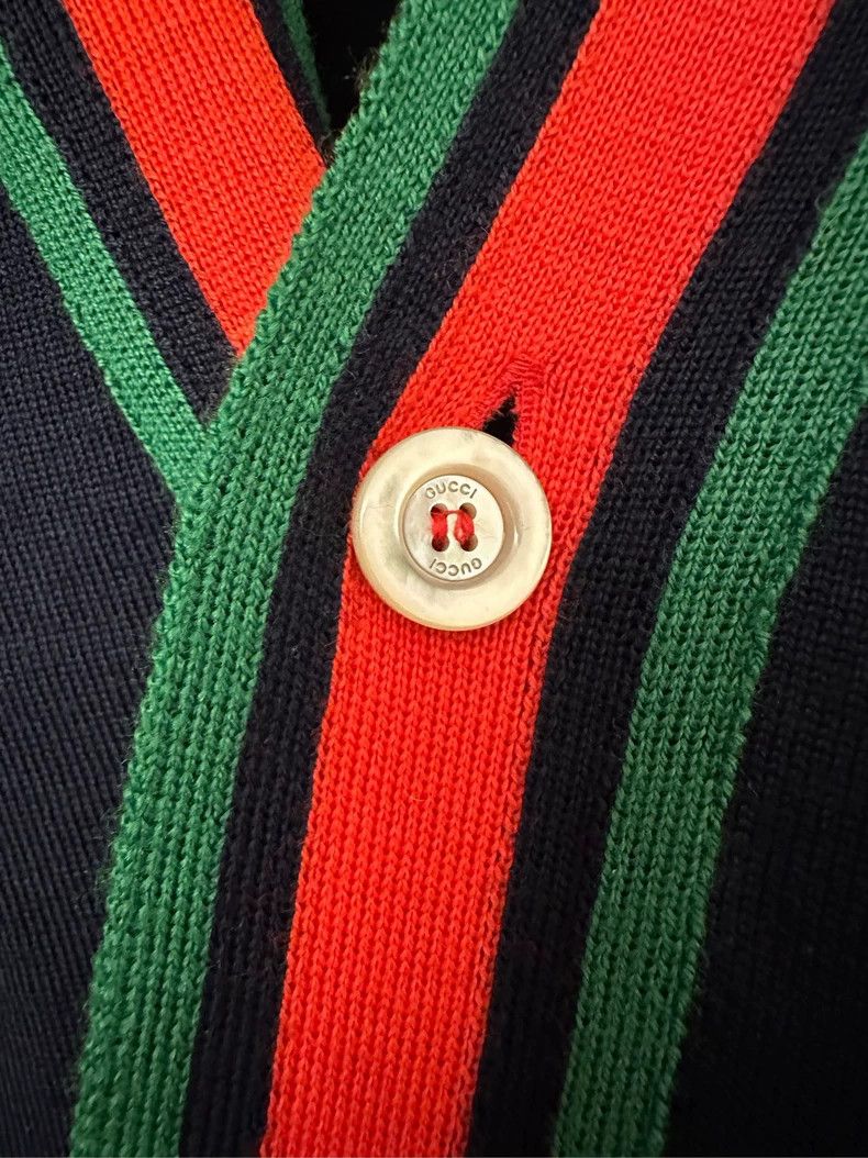 Gucci Gucci College-style V-neck sweater knitted cardigan sweate Size US M / EU 48-50 / 2 - 3 Thumbnail