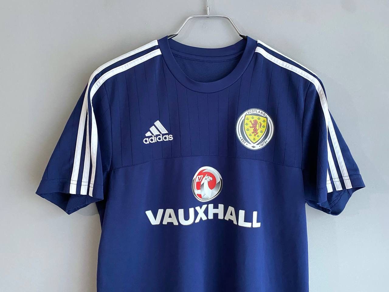Adidas Scotland National Team Training Football Soccer Jersey, M Size US M / EU 48-50 / 2 - 4 Thumbnail