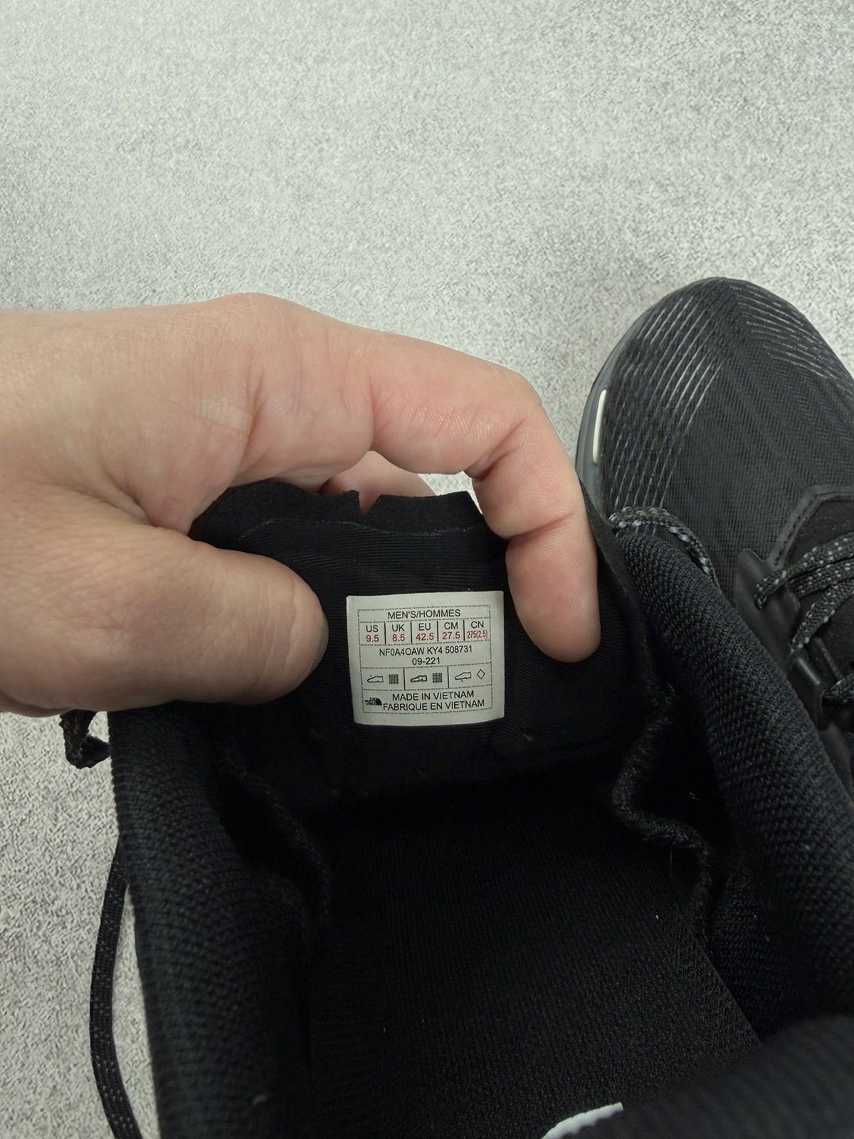 The North Face The North Face Vectiv Eminus Men’s Sneakers Size US 9.5 Size US 9.5 / EU 42-43 - 8 Thumbnail