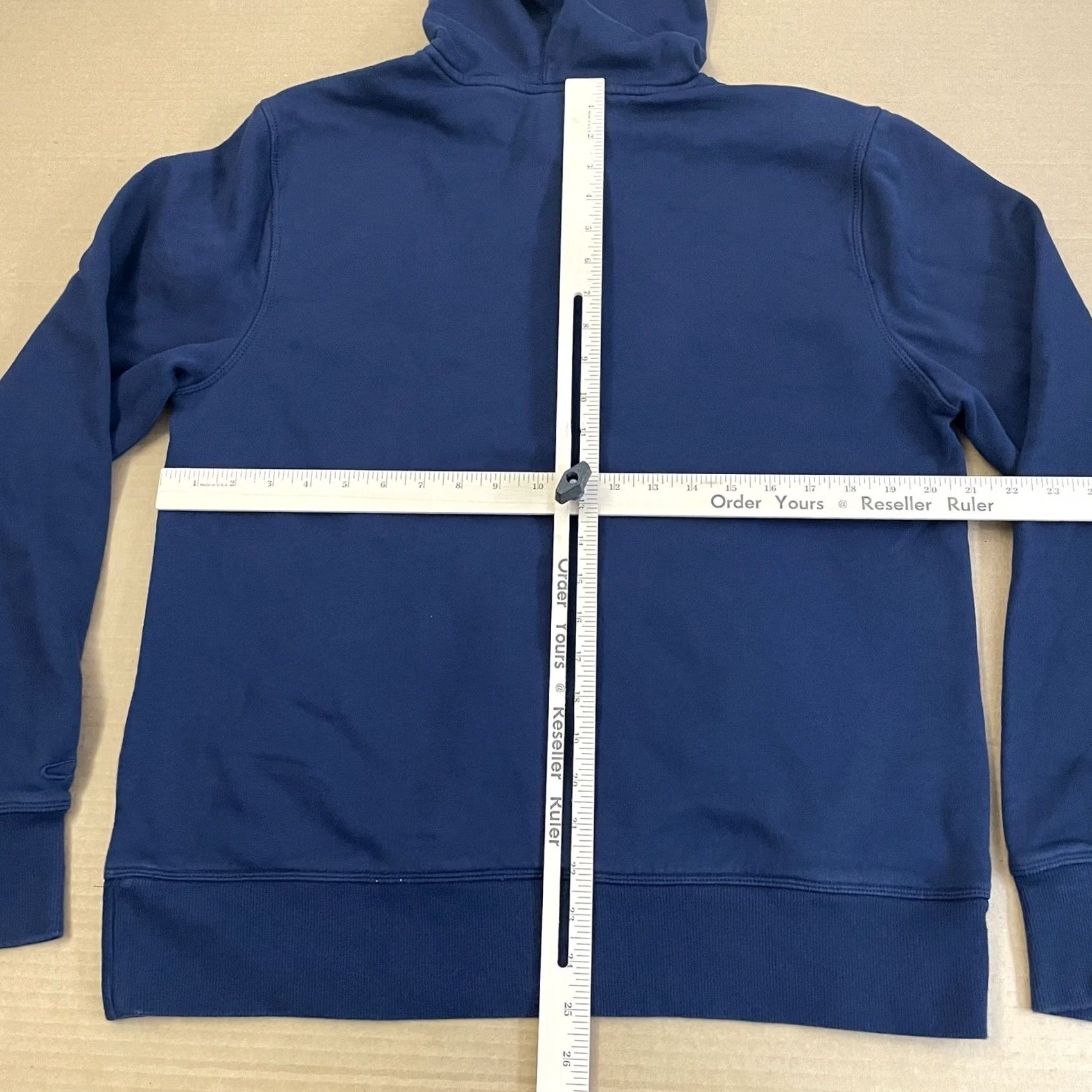 Champion VINTAGE Champion Hoodie Adult Medium Blue Sweatshirt Logo Embroidered Pullover Pocket Hooded Mens Size US M / EU 48-50 / 2 - 7 Thumbnail
