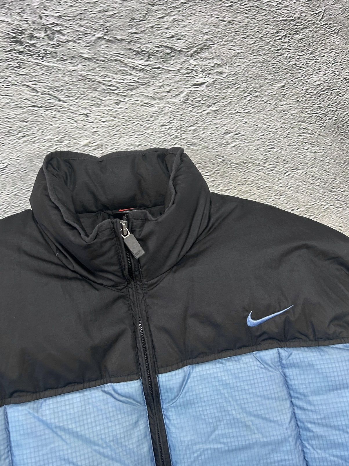 Nike Nike puffer jacket big logo baby blue vintage 90s black Size US M / EU 48-50 / 2 - 2 Thumbnail