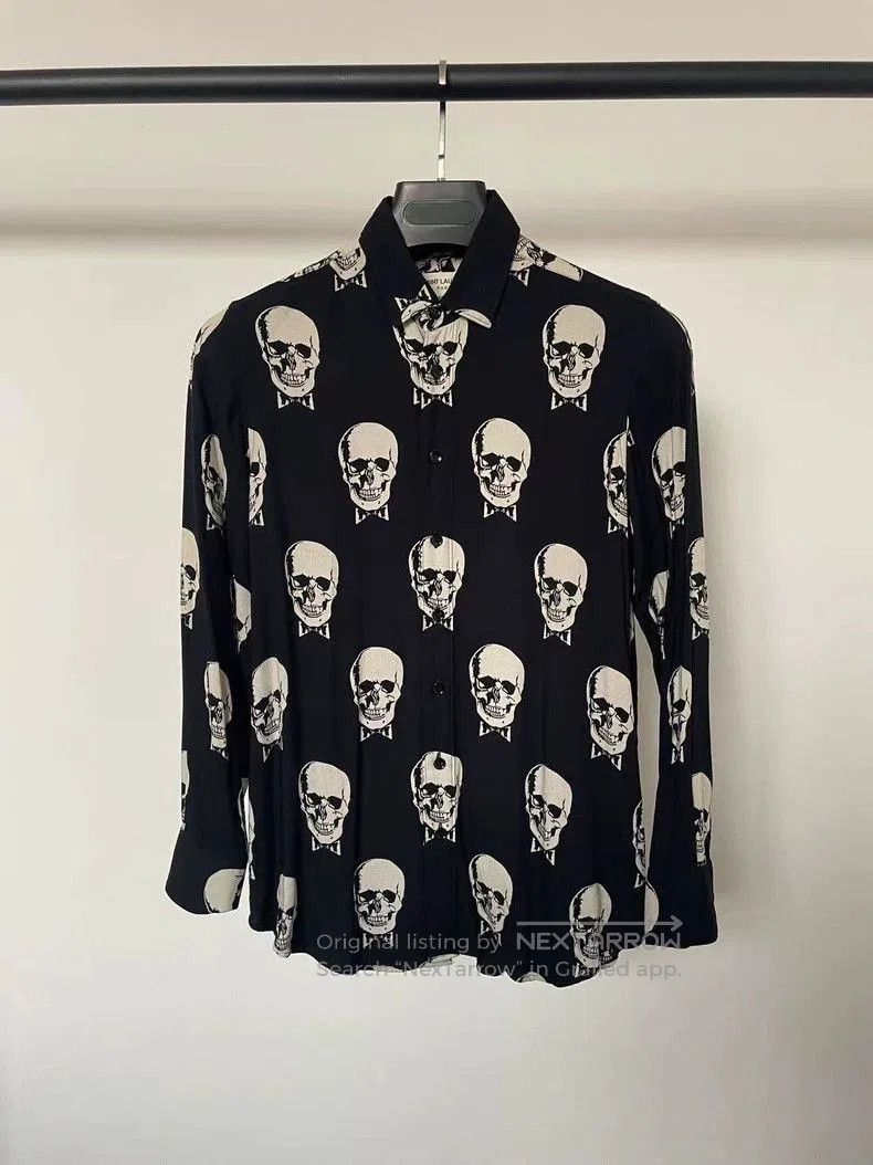 Saint Laurent Paris Saint Laurent Skull Print Silk Shirt. Size US L / EU 52-54 / 3 - 1 Thumbnail