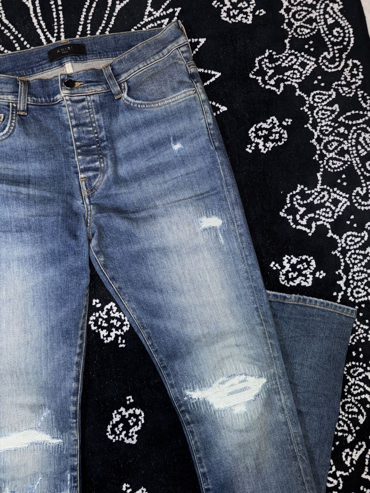 Amiri AMIRI BASIC DISTRESSED JEANS Size US 32 / EU 48 - 5 Thumbnail