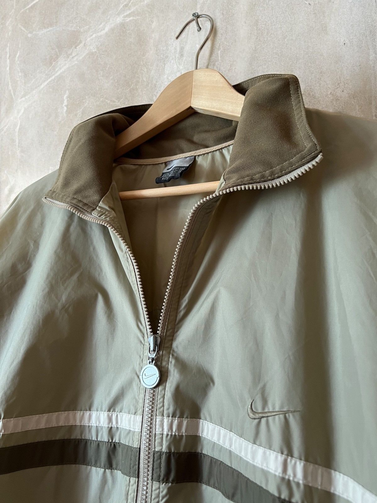 Nike × Vintage NIKE NYLON VINTAGE TRACK JACKET SWOOSH 90s BOMBER LOGO y2k Size US XL / EU 56 / 4 - 9 Thumbnail