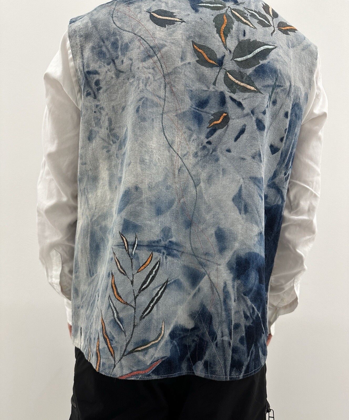 Jack Wills Jack Wills Vest Tie Dye Leaves Print Unisex one size Size US L / EU 52-54 / 3 - 7 Thumbnail