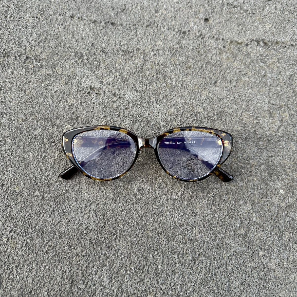 Other GLASSES FRAME BRAND NEW CLASSIC RETRO VINTAGE YT81059-02 Size ONE SIZE - 1 Thumbnail