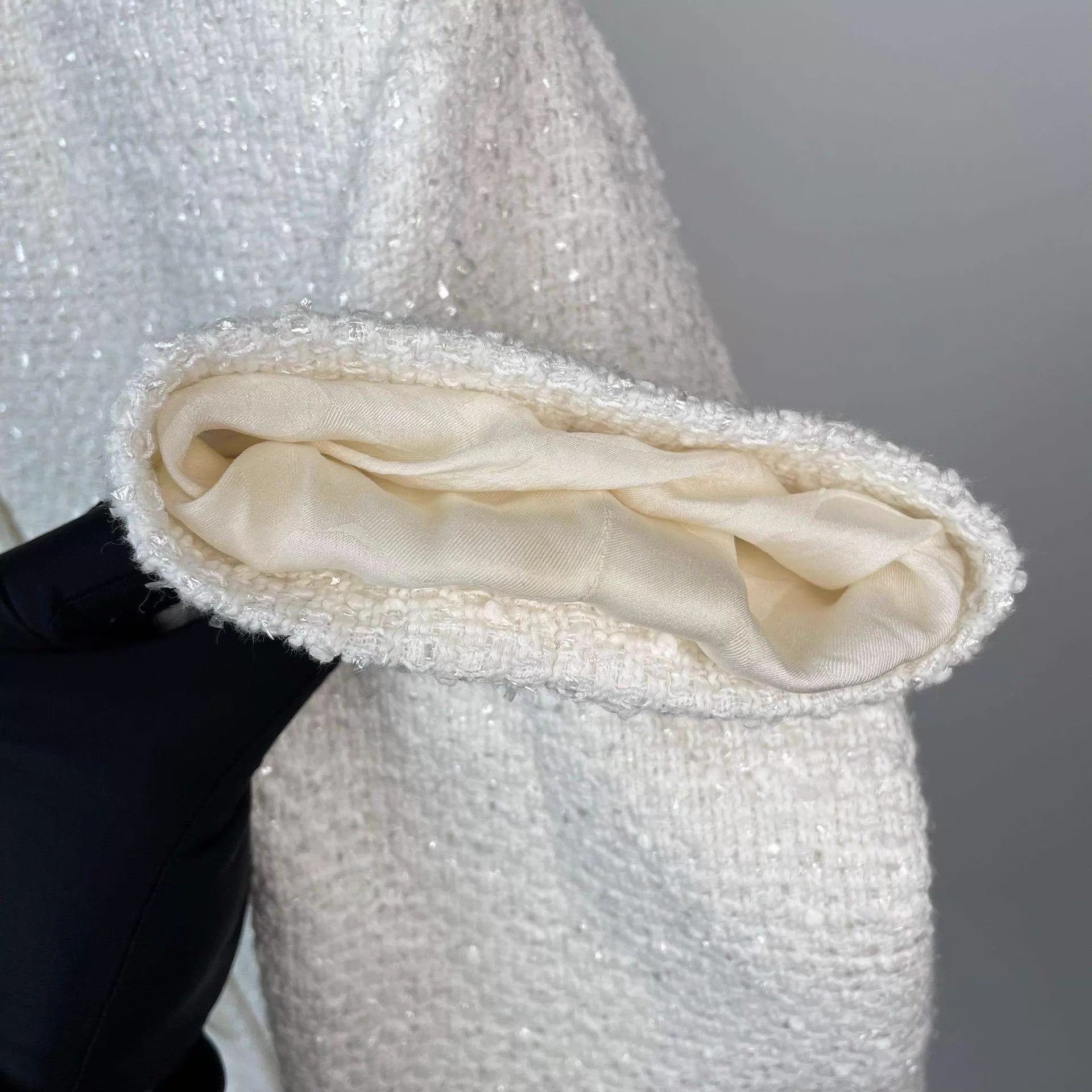 Chanel Chanel 19SS White Collar Tweed Jacket 44 Size L / US 10 / IT 46 - 5 Thumbnail
