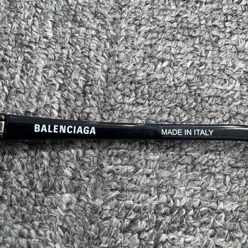 Balenciaga Balenciaga Black Cat. Size ONE SIZE - 5 Thumbnail