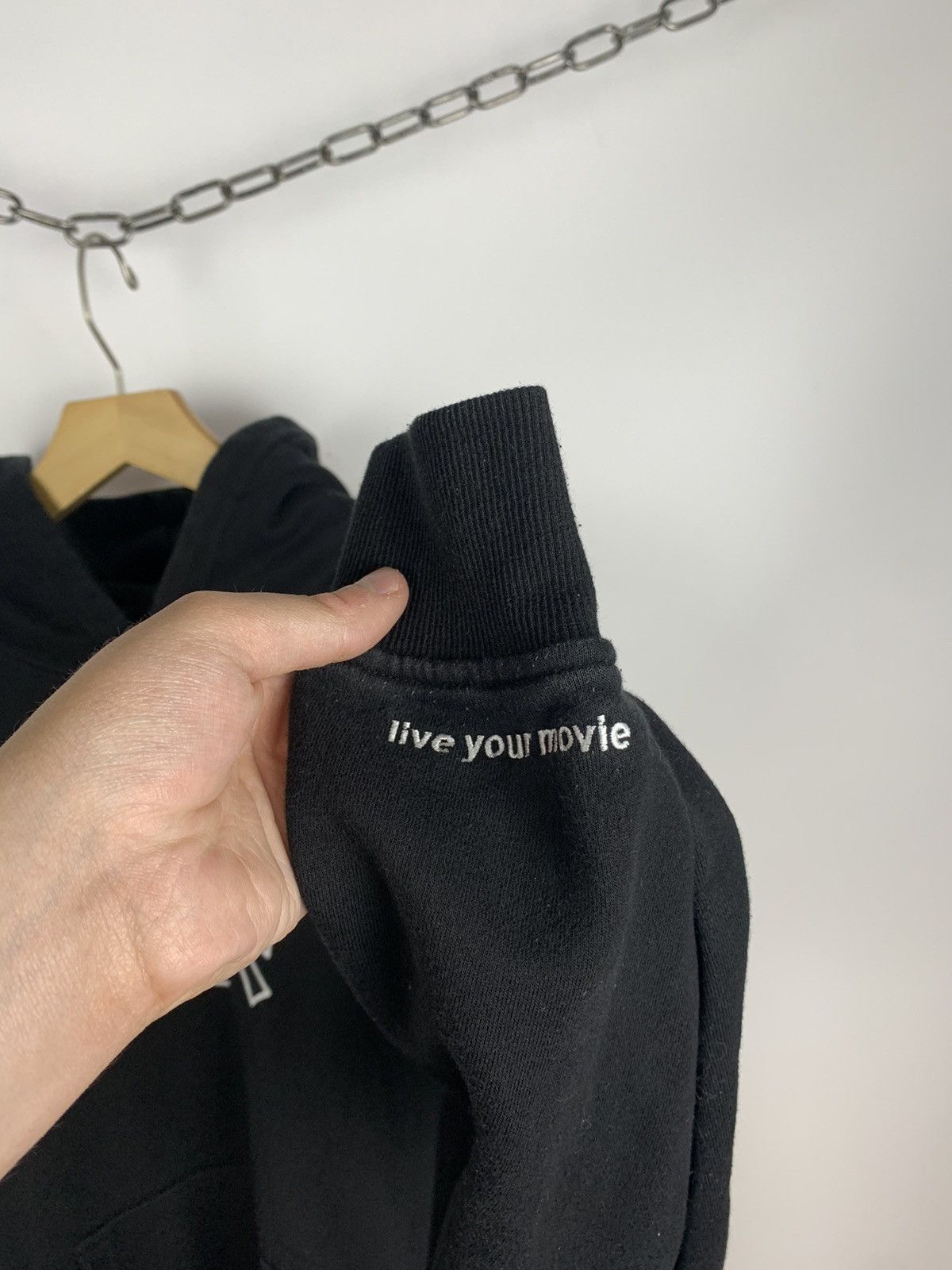 always do what you should do Always do what you should do Hoodie Men’s Size M Big Logo Size US M / EU 48-50 / 2 - 5 Thumbnail