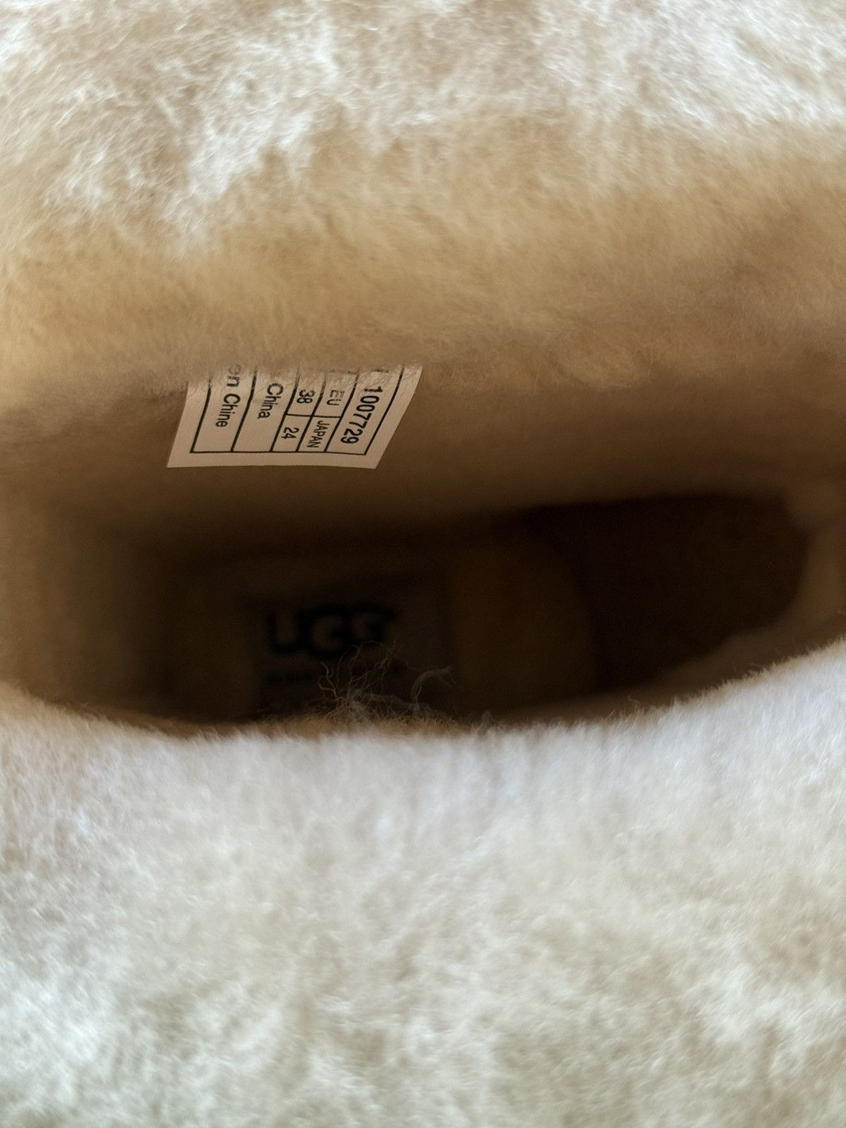 Ugg UGG boots with outer fur Size US 7 / IT 37 - 8 Thumbnail