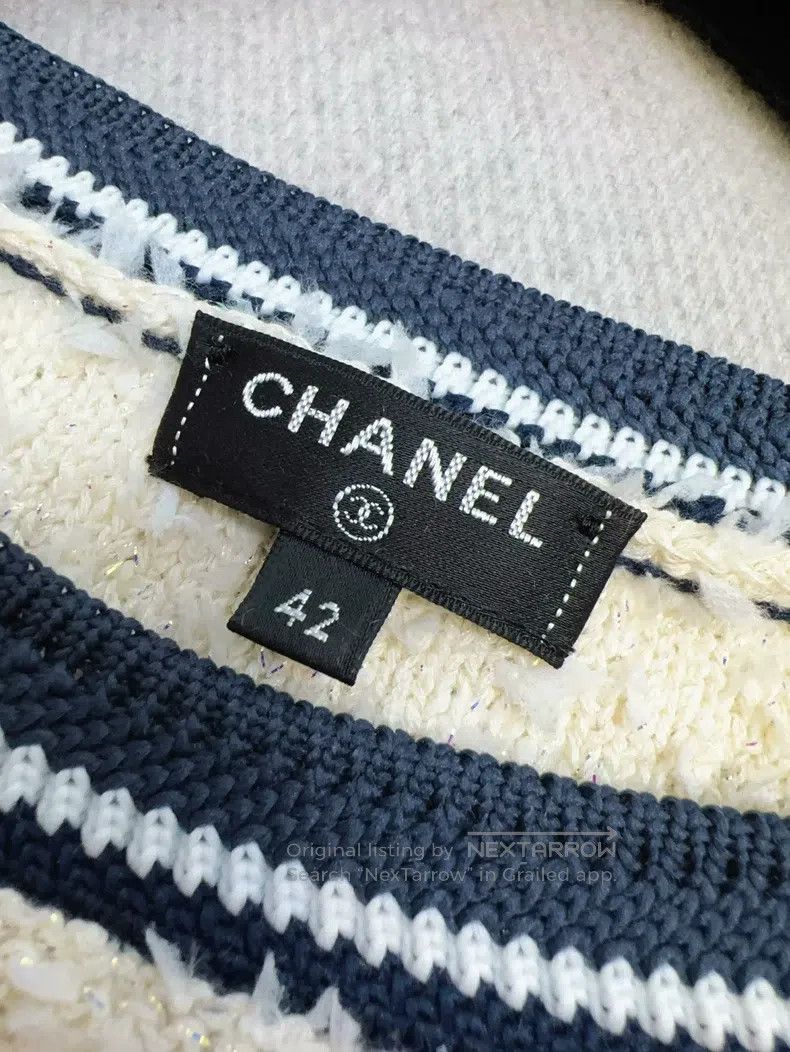 Chanel Chanel 19b metres white towel blue striped two-pocket slee Size M / US 6-8 / IT 42-44 - 6 Thumbnail