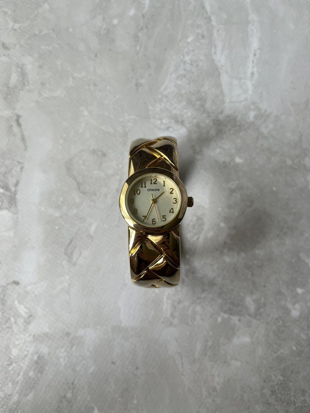 Jewelry Chicos Elegant Watch with Gold Woven Bracelet Size ONE SIZE - 15 Thumbnail