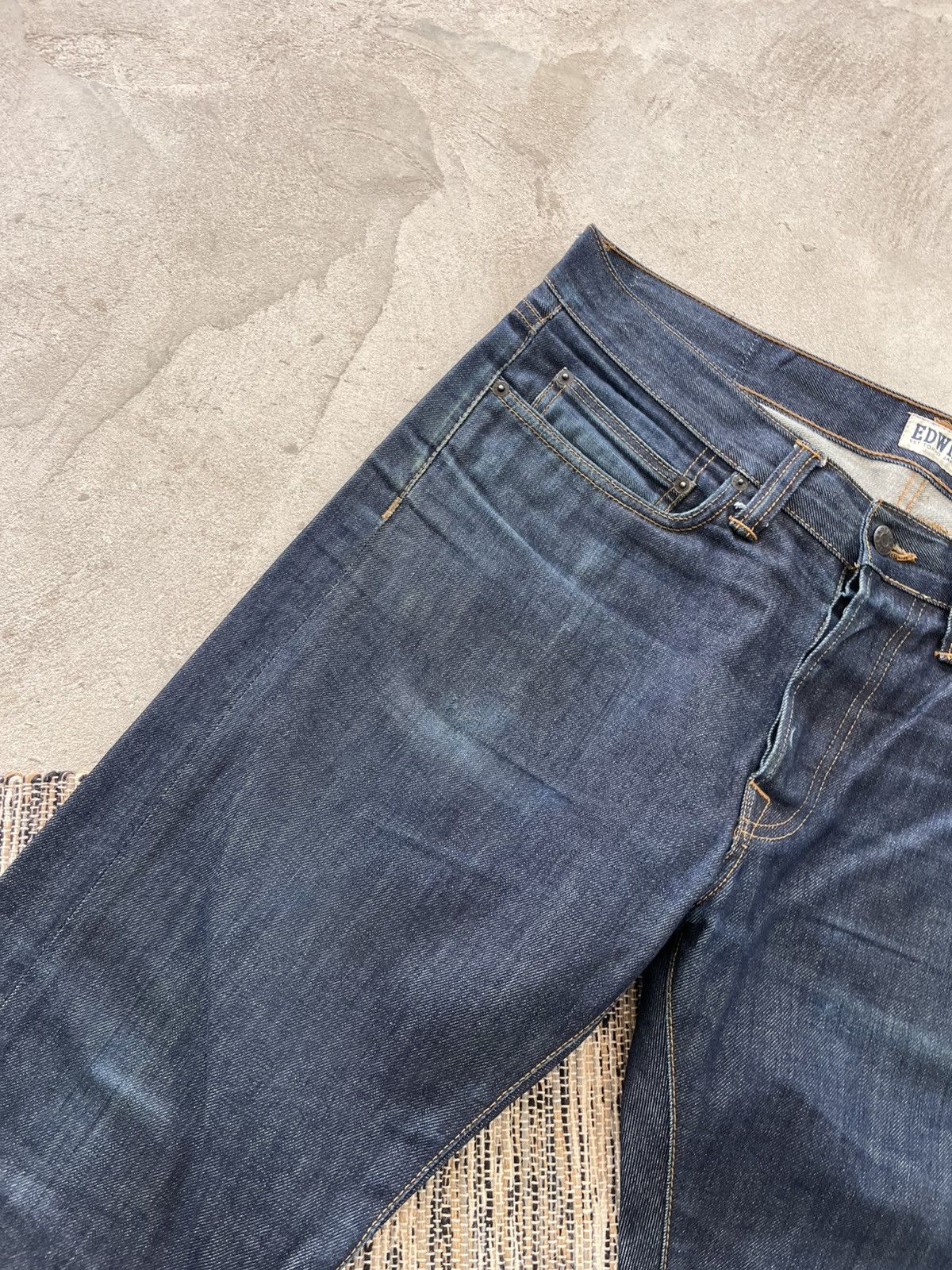Edwin Vintage Edwin Japanese Faded Denim Jeans 33/32 Blue Y2K Size US 33 - 7 Thumbnail