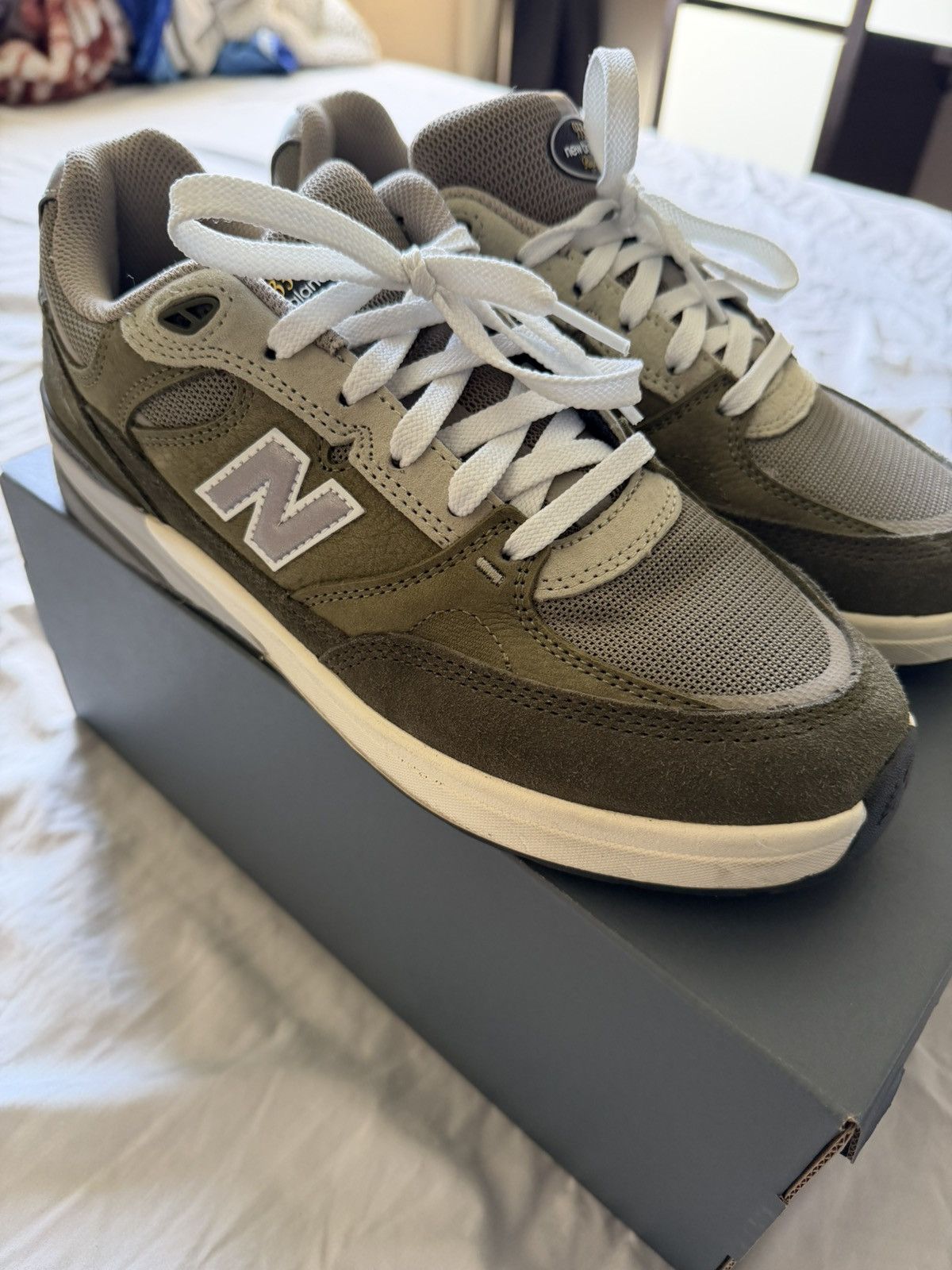 New Balance New Balance 933 Andrew Reynolds gently used 9.5 Size US 9.5 / EU 42-43 - 1 Thumbnail