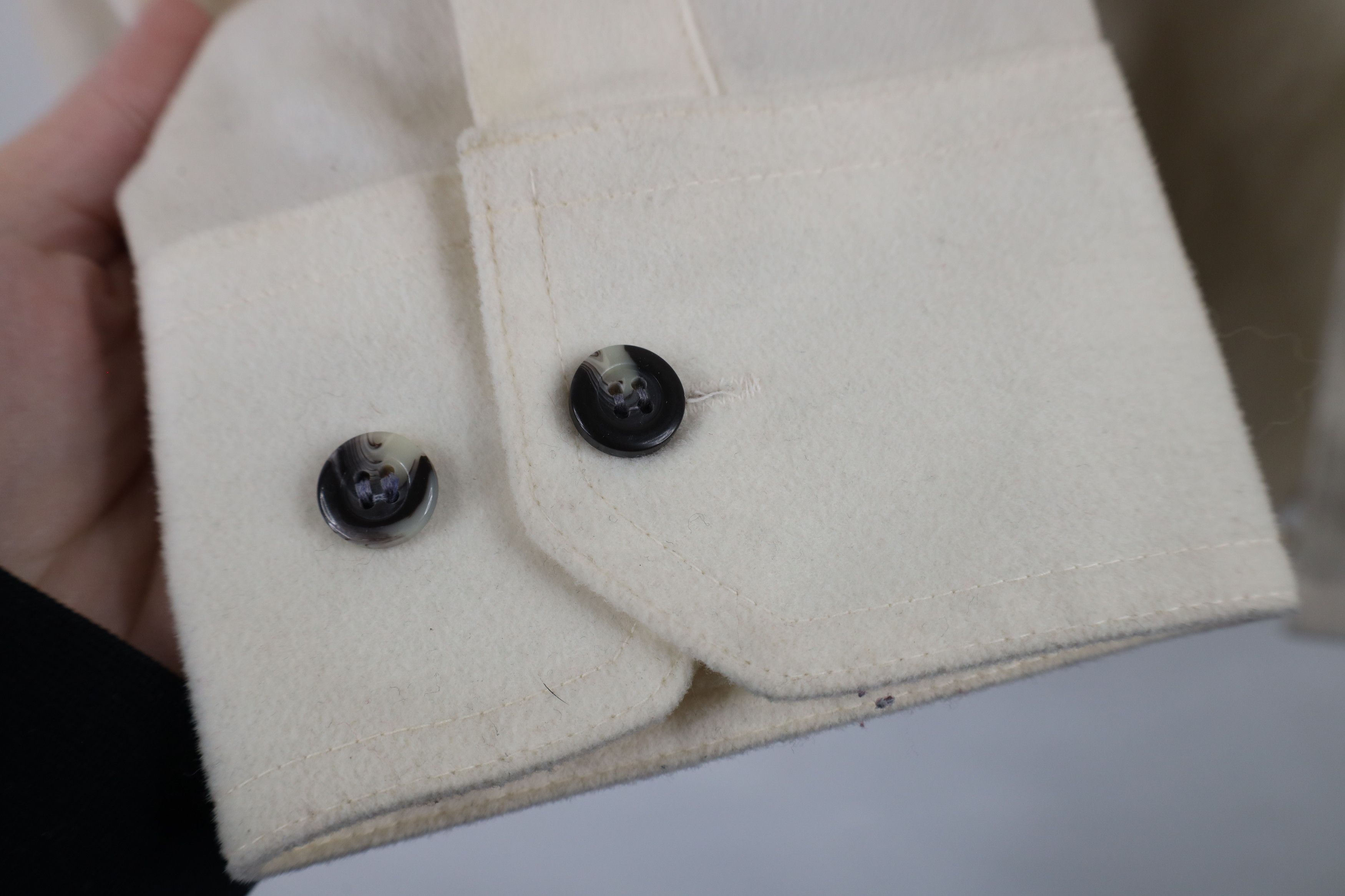 Vintage Vintage 70s Streetwear Chamois Cloth Button Shirt Cream Size US L / EU 52-54 / 3 - 7 Thumbnail