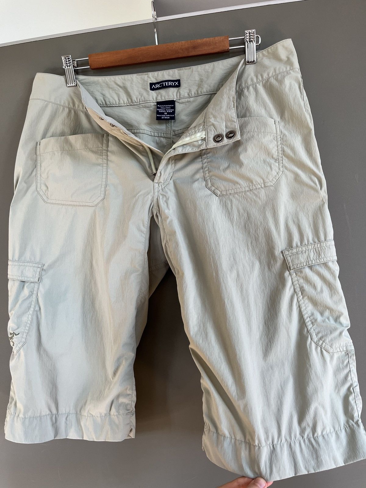 Arc'teryx Arcteryx Light Outdoor Cargo Shorts Size 34" / US 12 / IT 48 - 6 Thumbnail