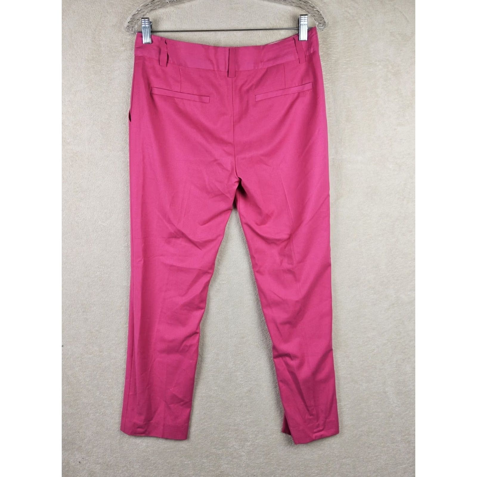Elizabeth and James Elizabeth And James Pants Cropped Pink 6 Women Wool? (Note: This line is incorrect; please provide the correct instruction.) Size 28" / US 6 / IT 42 - 2 Thumbnail