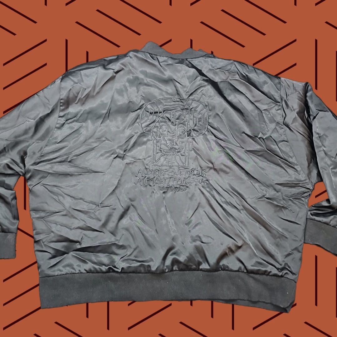 Adidas VINTAGE Adidas Shmoofoil Satin Bomber Jacket Men 2XL Black Skateboarding Bomber Jacket Mens Satin Bonded Casual Activewear Size US XXL / EU 58 / 5 - 1 Thumbnail