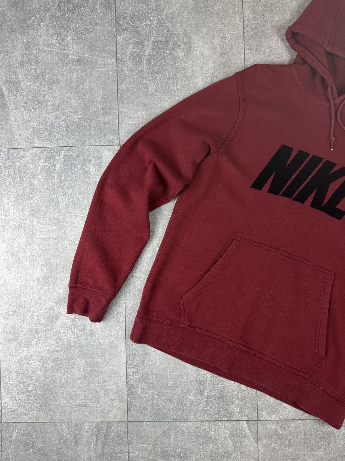 Nike Mens Nike Overprint Logo Burgundy Velour Hoodie Size US M / EU 48-50 / 2 - 2 Thumbnail