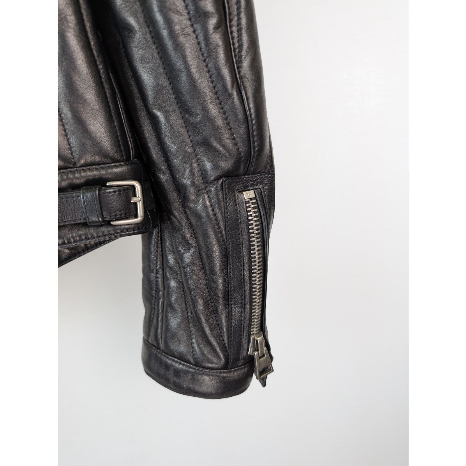 Tom Ford o1rshd1 Leather Wear Biker Jacket in Black Size US M / EU 48-50 / 2 - 13 Thumbnail