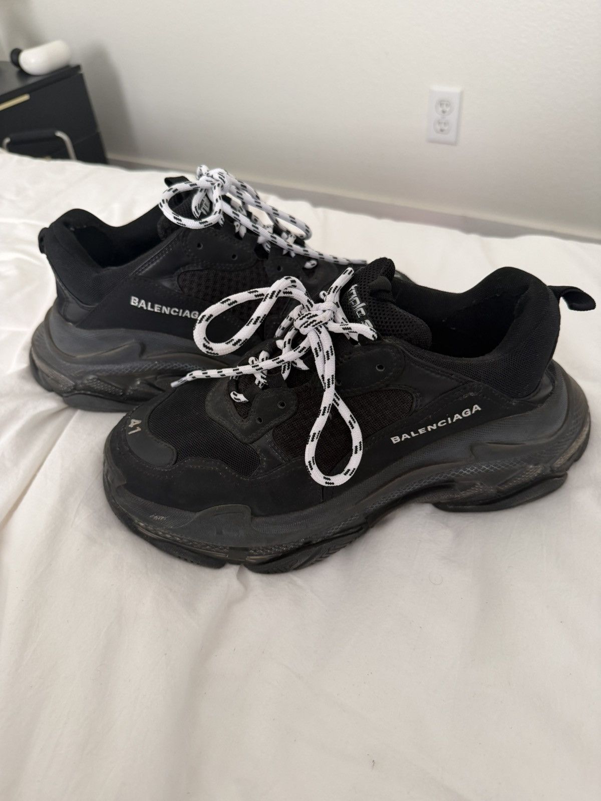 Balenciaga Balenciaga Triple S Size US 8 / EU 41 - 1 Thumbnail