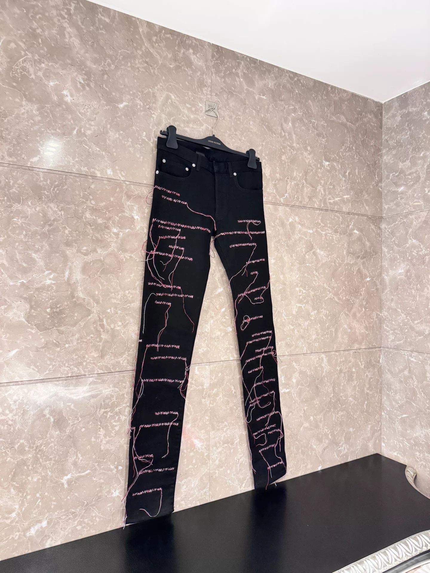 Dior Dior 16FW Runway Red Stitch Jeans Size US 29 - 1 Thumbnail