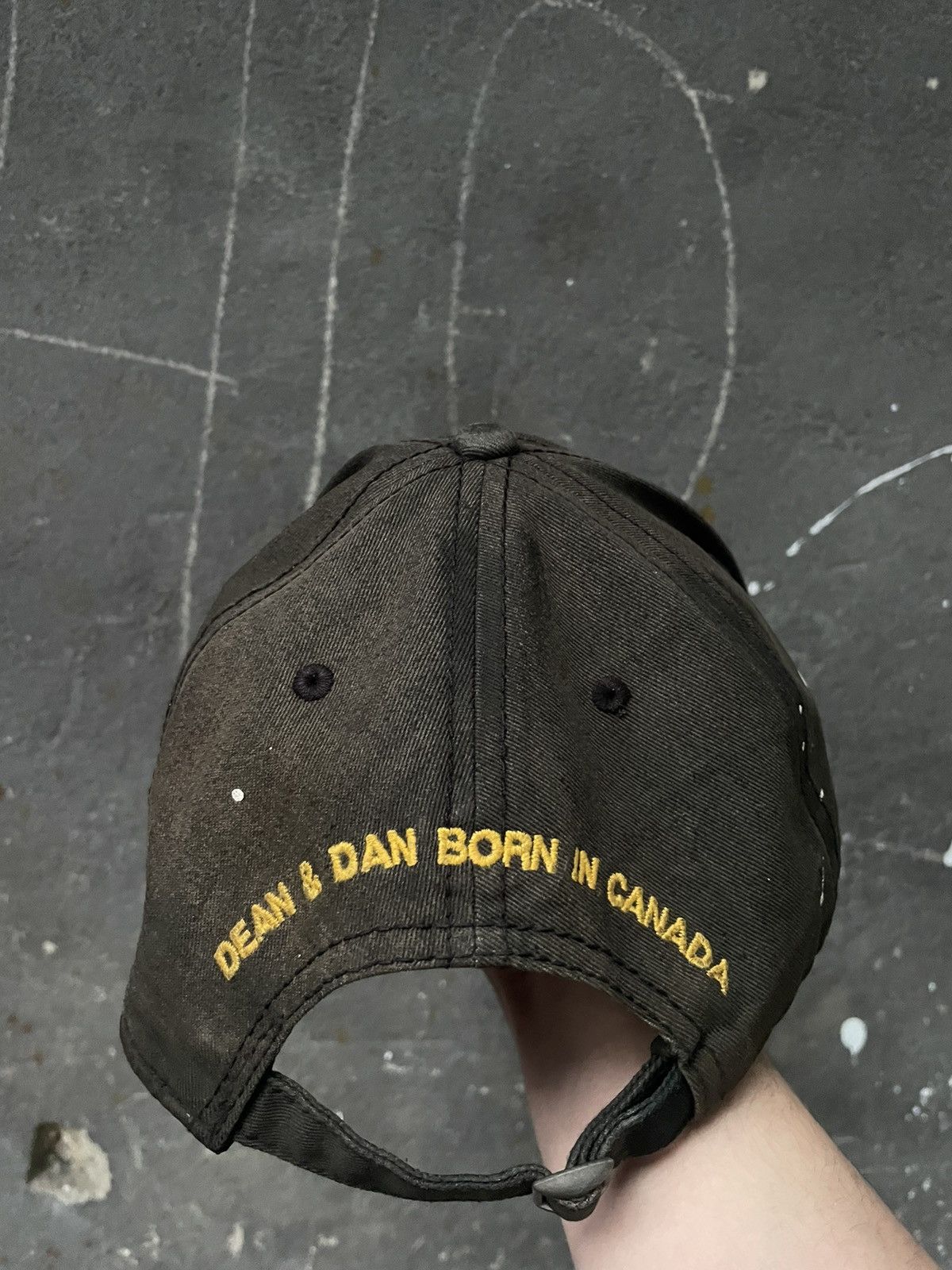 Dsquared2 Dsquared2 “64BROTHERS95” Brown Cap Fade Wax Distressed Hat Size ONE SIZE - 7 Thumbnail
